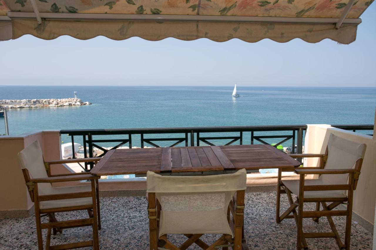 Elvetia Villa Potos Bagian luar foto
