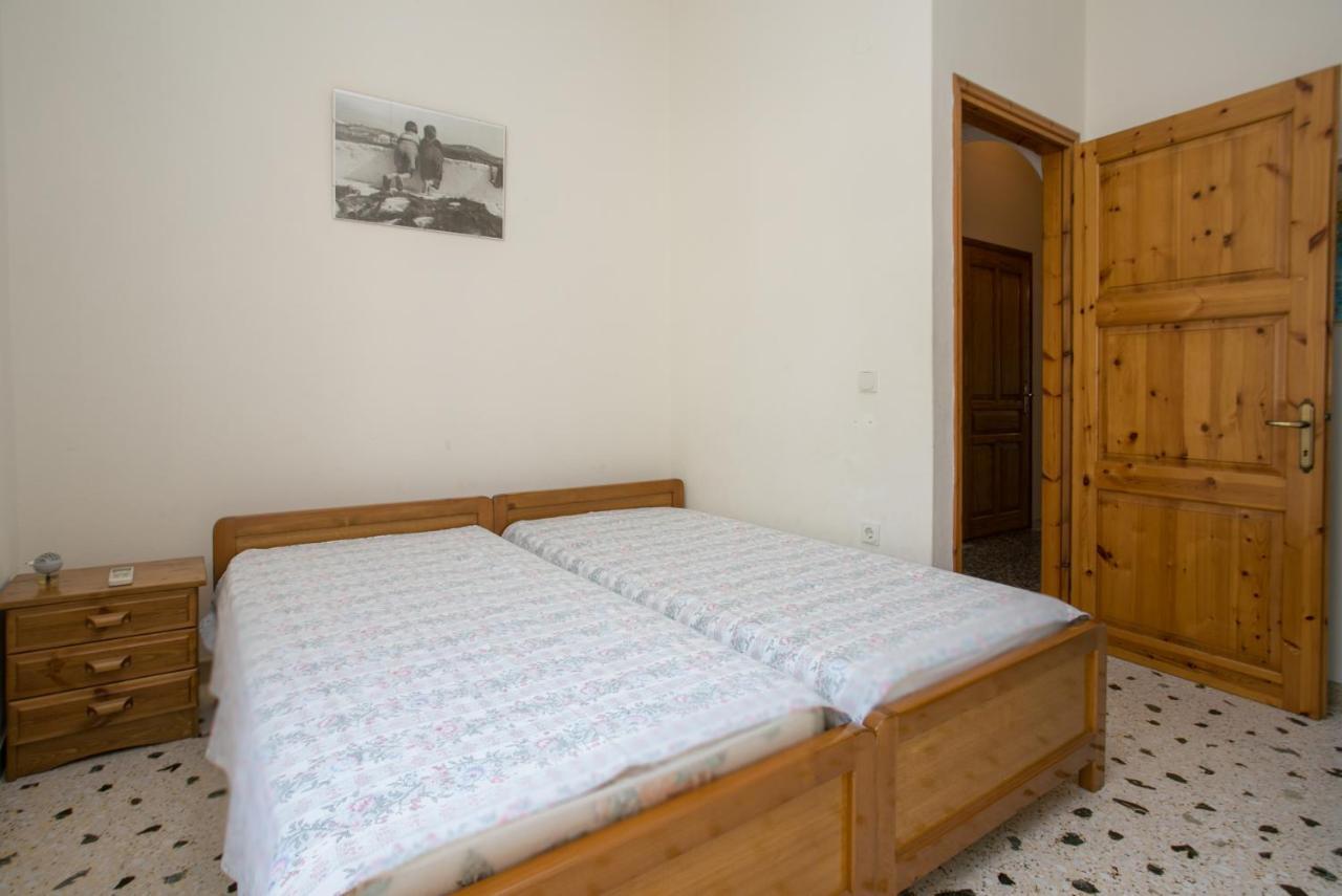 Elvetia Villa Potos Bagian luar foto